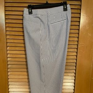 Anne Klein made for Macy's Women's Seersucker Cotton Slacks Size: 10